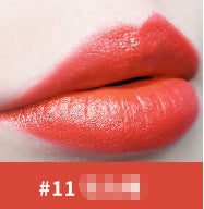 Moisturizing lipstick Moisturizing lipstick